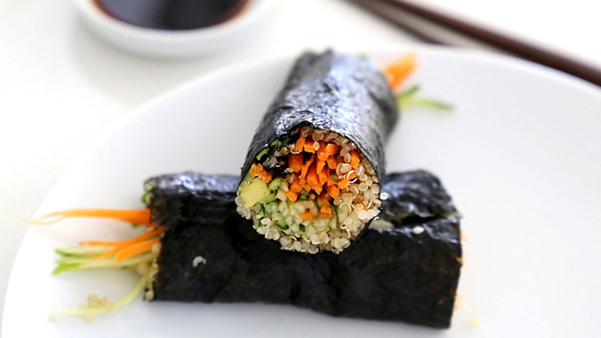 Healthy ideas for lunch: quinoa sushi hand rolls