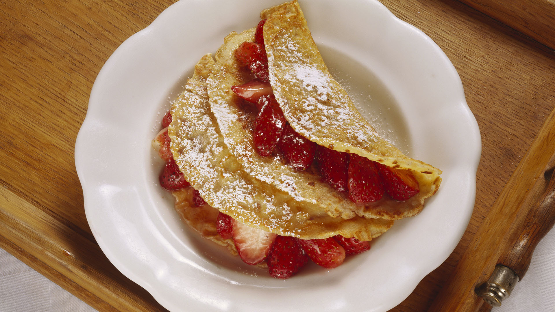 Crepes filled with Strawberries
