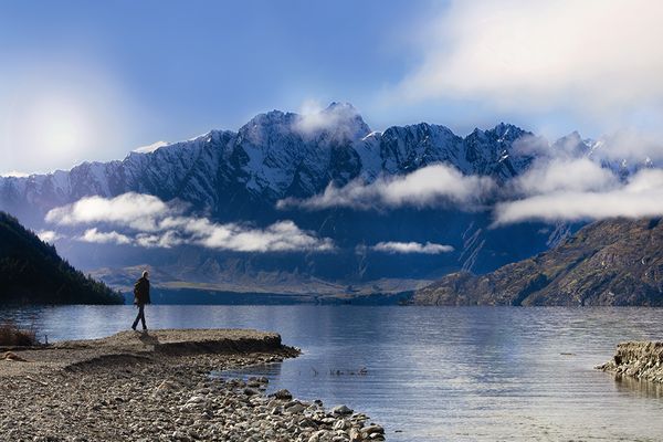 New Zealand mountains - International comprehensive insurance