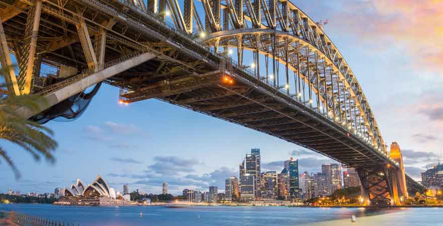Domestic travel-Harbour bridge